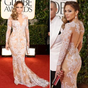 As always she looks flawless...Daring! But flawless and her makeup and hair are to die for!