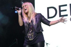 Demi-Lovato-2