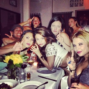 Selena-Gomez-21st-Birthday-Party-4