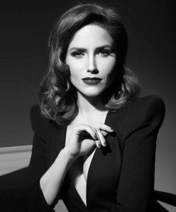 Sophia-Genlux-Magazine-Spring-2011-sophia-bush-20723410-903-1091