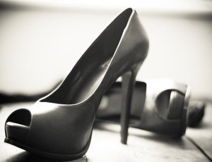 work_6321881_1_flat550x550075f_sexy-black-7inch-heel-peep-toe-shoes