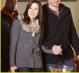 sophia-bush-fundraise