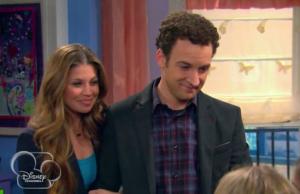 Ben-Savage-_-Danielle-Fishel-Girl-Meets-World-300x194