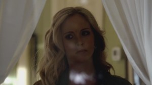 The-Vampire-Diaries-3x14-Dangerous-Liaisons-HD-Screencaps-caroline-forbes-28981119-1280-720[1]