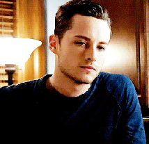 tumblr_niljqcmNIE1r3i2gwo3_400[1]