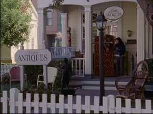 Mrs.-Kims-Antiques-611x458[1]