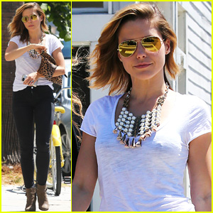 sophia-bush-congratulates-aaron-paul-emmy-win[1]