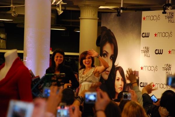 1909641_1228156985252_4819886_n[1]