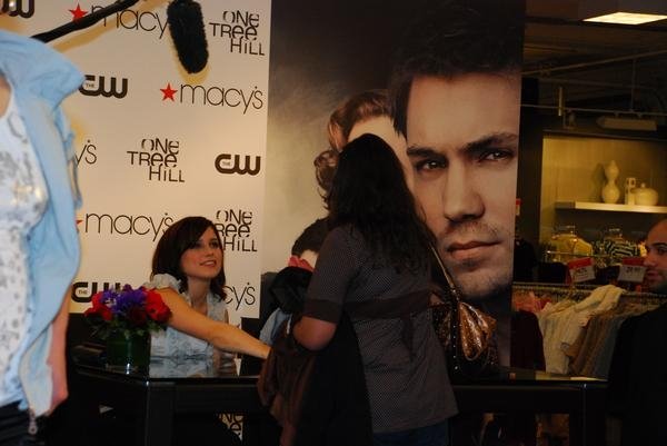 1909641_1228157305260_1791962_n[1]