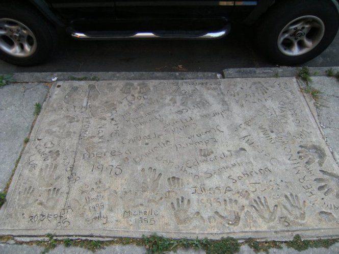 37257_1490596906086_894619_n1