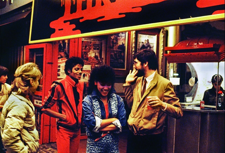 ec27f9_49f5e2be1f844bc890369c54024a7748~mv2[1]